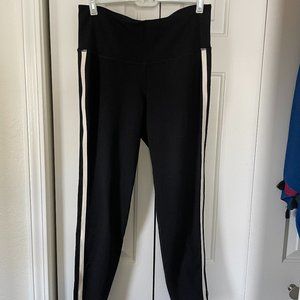 Women's Old Navy black and white stripe legging.  Size large